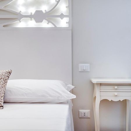 Vittoria Luxury House Bed & Breakfast Lecce Dış mekan fotoğraf