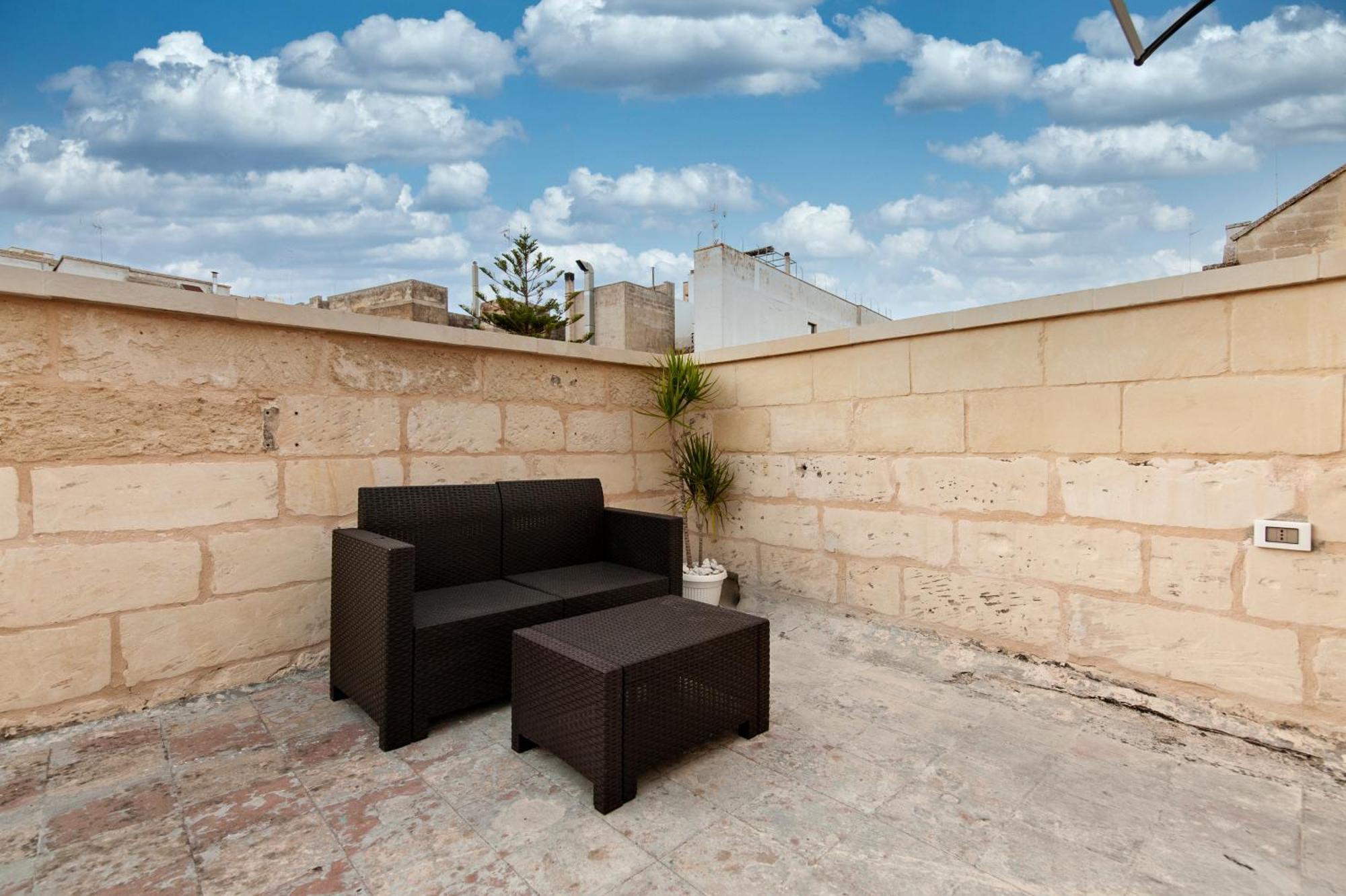 Vittoria Luxury House Bed & Breakfast Lecce Dış mekan fotoğraf